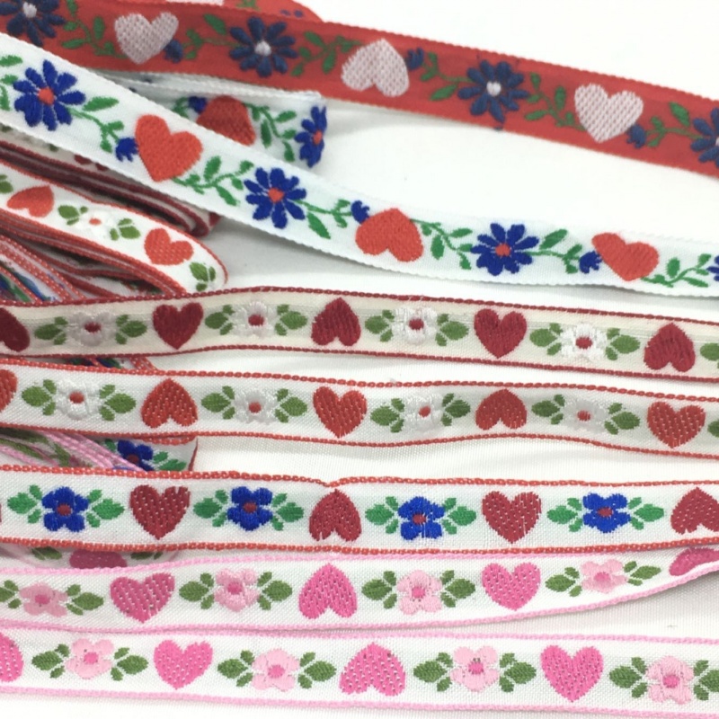 2 ярда жаккардовая Цветочная л – обзор и цена Velvet Ribbon Roll